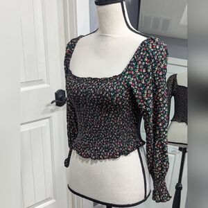 Sophie & Trey Navy Floral Long Sleeve On/Off Shoulder Cropped Top Sz M